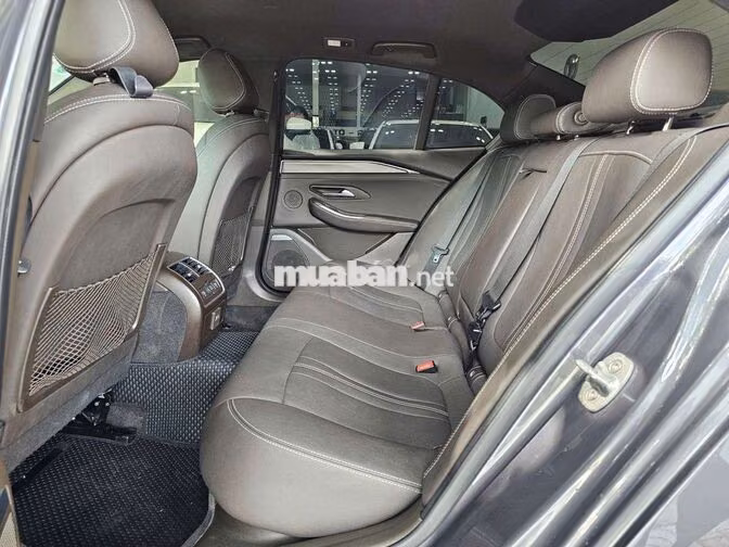 VINFAST LUX A BASE SX 2021 ODO 50.000 Km