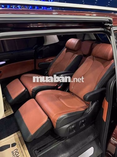 KIA Carnival 3.5 Signature Model 2024 Đỏ