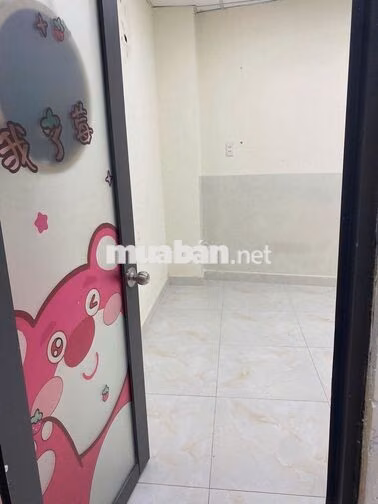 Cho thuê phòng tronh nhà nguyên căn, Lầu 1/ Đường Số 19, P8, Gò Vấp