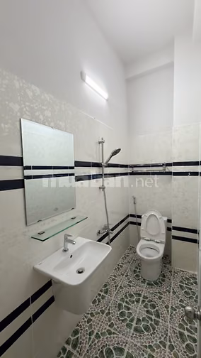 Sang gấp dãy trọ 30P có nội thất- 10 năm không tăng giá thuê nhà