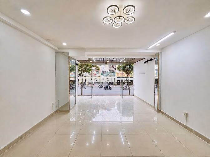 CHO THUÊ MẶT BẰNG KINH DOANH MẶT TIỀN NGUYỄN NGỌC LỘC GIÁP 3 THÁNG 2