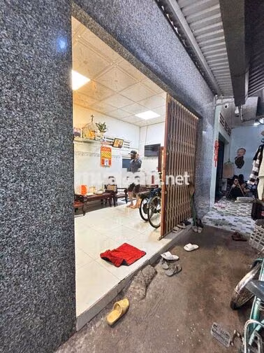 Nhà sieu rẻ tại Phường Mỹ Tho, gần chợ và đường lớn