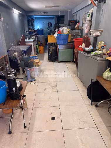 Bán nhà mặt tiền. Gần Chợ, Trường học, thuận tiện kinh doanh, cho thuê
