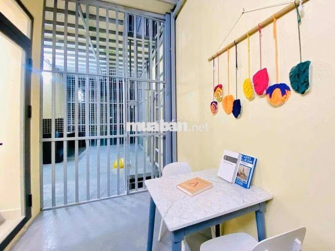 CHO THUÊ CĂN 1PN, BANCON, SIÊU TO, FULL NỘI THẤT NGAY PARCMALL
