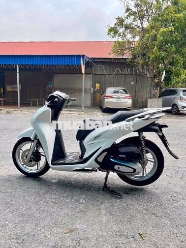 sh125-2025 -odo 5000km