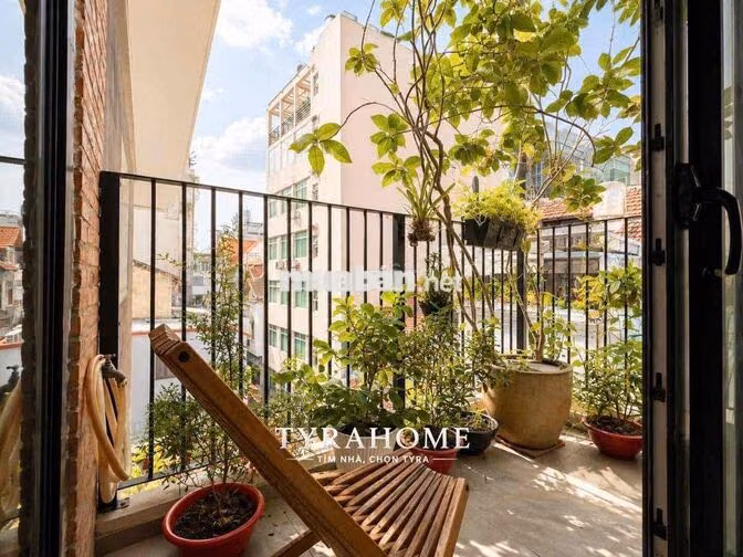 Siêu Phẩm 1PN Full NT Tách Nếp Kèm Bancol Sân Vườn Cực Chill Thoáng!!!