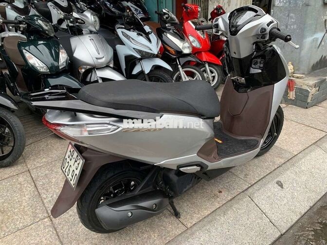 Honda Lead FI 2020 Bạc
