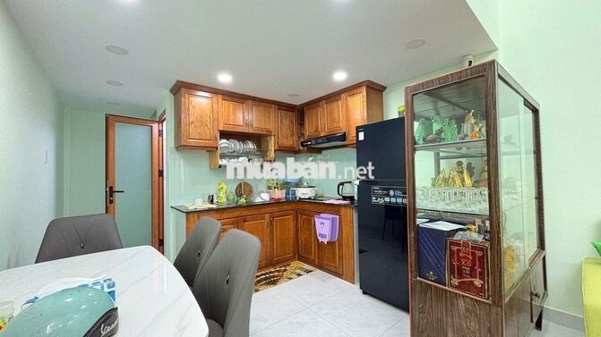 CHỦ NHÀ CHO THUÊ CĂN NHÀ MỚI HOÀN THIỆN HỚN 100M2 SÀN NGAY TT QUẬN 3