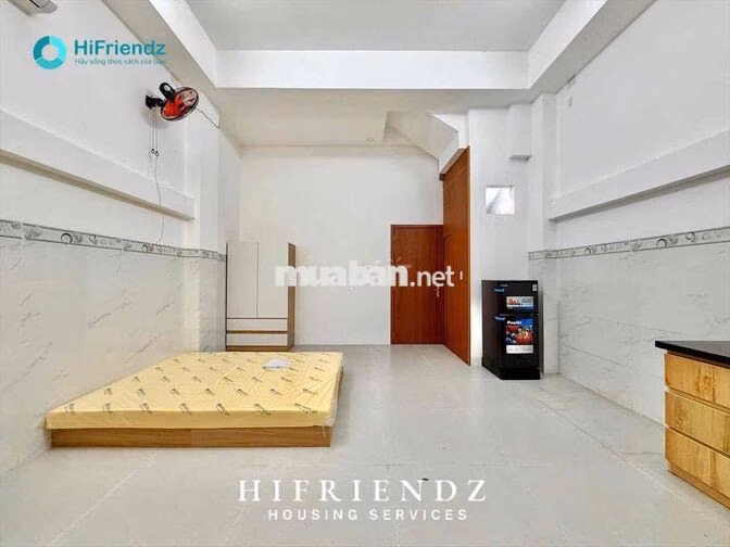 STUDIO FULL NT BANCON - NGAY BẾN XE Q8 - KẾ UEH & VHU - MỚI 100%