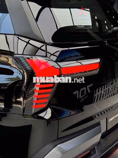 Mitsubishi Destinator Ultimate 2026 Đen Turbo