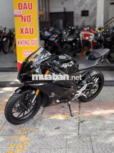 Yamaha R15 V4 2026 Đen 1.600km