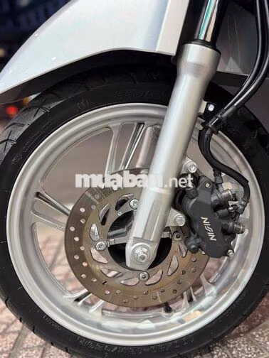 Honda SH125 CBS 2024 Bạc