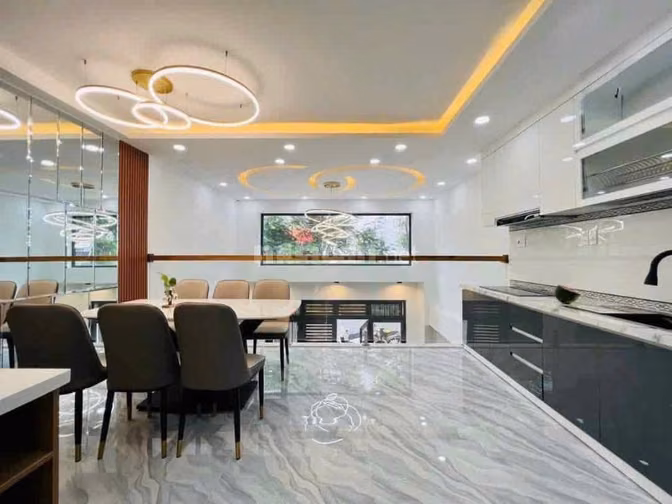 Chủ hạ ngay 100tr cho khách chốt căn Võ Văn Tần Q3 44m2 3ngủ sổ riêng