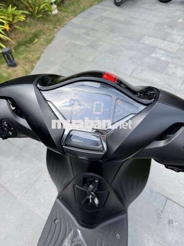 SH160 Abs odo 6k km bản ĐB đen nhám bỏ mẫu