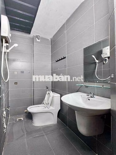 Căn hộ full nội thất 1PN - 1PK rộng 50m2 quận Tân Bình có ban công