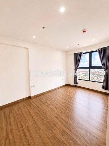 Chính chủ cho thuê căn 2PN, 5triệu5/ tháng, nằm ngay QL13