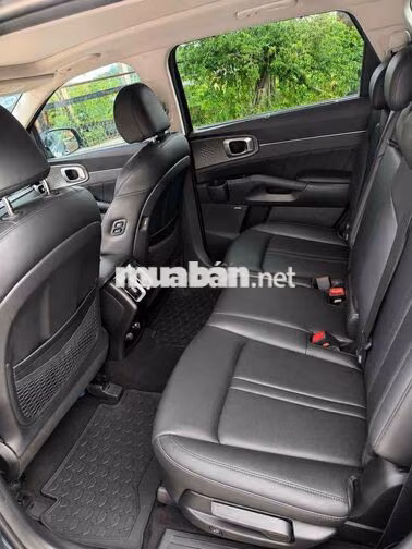 KIA Sorento 2022 2.2D Signature Xanh ghế da zin
