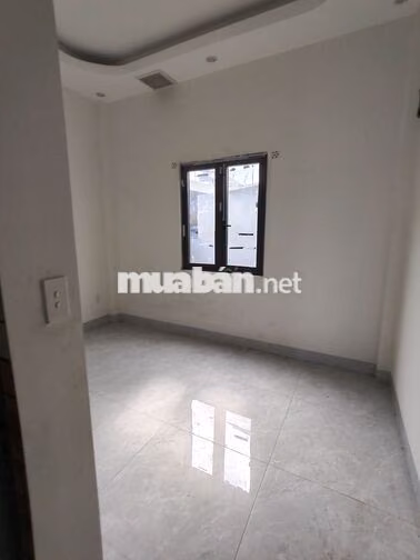 Mặt tiền Tây Sơn ngay chợ Tân Hương 4x20m, 2 lầu mới 16tr/th