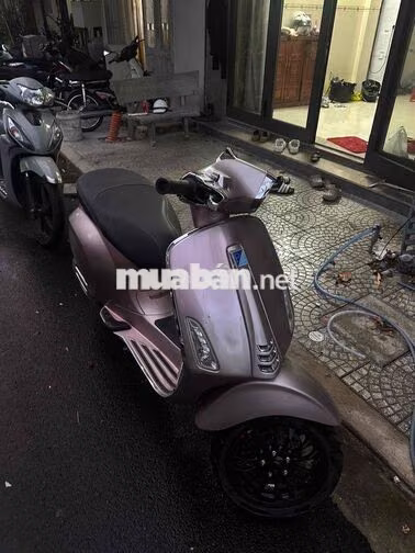 Piaggio Vespa Sprint 2022 iGet Hồng Porsche