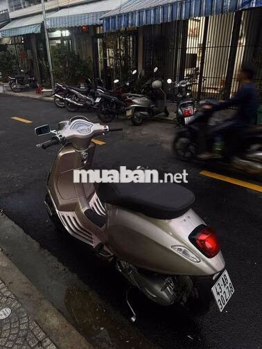 Piaggio Vespa Sprint 2022 iGet Hồng Porsche