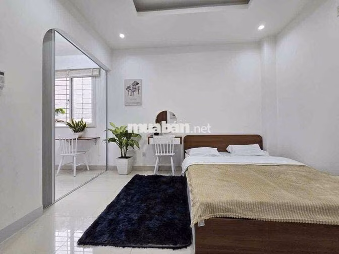 ĐẦU THÁNG 9 TRỐNG CĂN 1PN NGAY SƯ VẠN HẠNH — 5 PHÚT QUA UEH