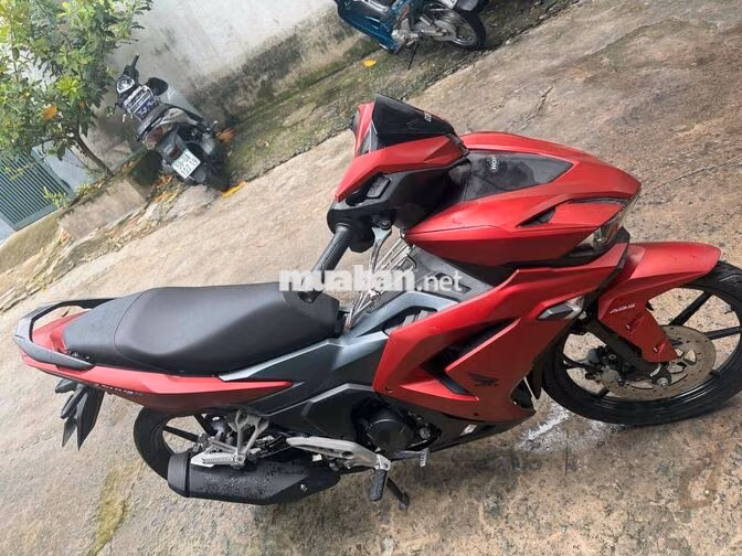 Winer v3 abs date 2022 full chủ