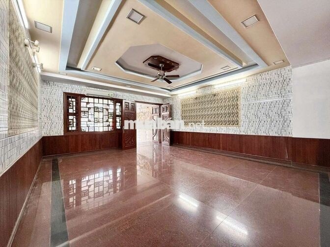MẶT BẰNG KINH DOANH đa ngành 80m2 Có chỗ ngủ Wc riêng Giá Rẻ Bình Tân 