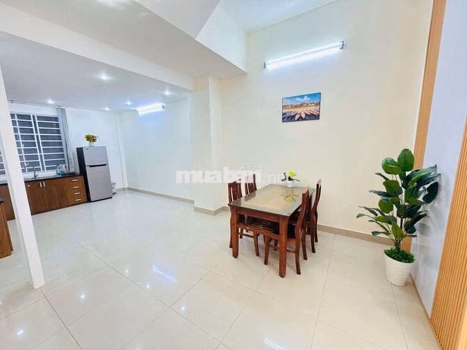 🏡  CHO THUÊ NHÀ 3 TẦNG – KHU LOSEBY, GẦN BIỂN PHẠM VĂN ĐỒNG
