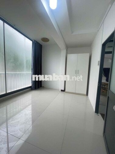 Nhà Nguyên Căn 80m2 full nội thât 2pn 1pk sân riêng rộng rãi thoải mái