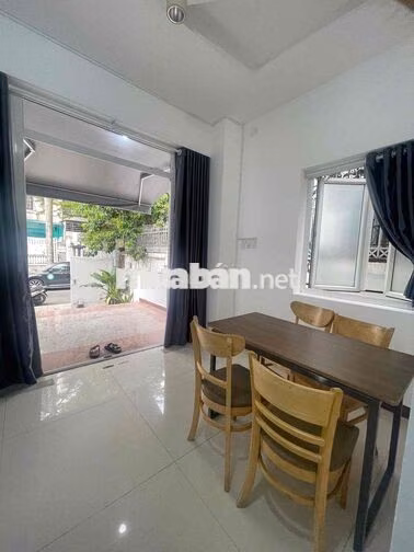 Nhà Nguyên Căn 80m2 full nội thât 2pn 1pk sân riêng rộng rãi thoải mái