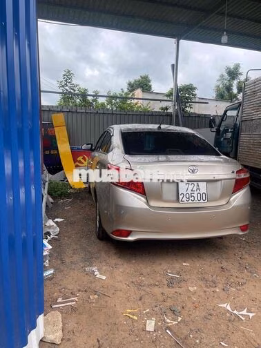 Toyota Vios 2017 Vàng cát