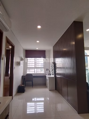 Cho Thuê CH MT Bến Vân Đồn, 80m2, NT đẹp, Thoáng, Nội thất sang