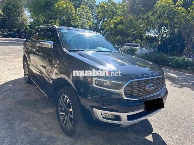 Ford Everest Titanium 2022 2.0L 4x4 AT Đen