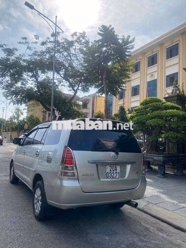 Toyota Innova J 2007 Bạc