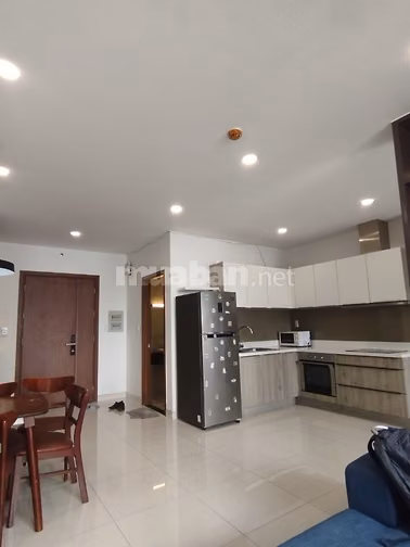 Cho Thuê CH MT Bến Vân Đồn, 80m2, NT đẹp, Thoáng, Nội thất sang
