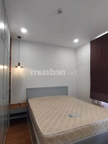 Cho Thuê CH MT Bến Vân Đồn, 80m2, NT đẹp, Thoáng, Nội thất sang