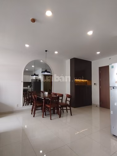 Cho Thuê CH MT Bến Vân Đồn, 80m2, NT đẹp, Thoáng, Nội thất sang
