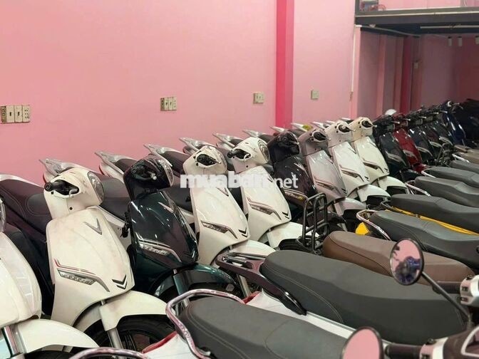 Tuyển Nhân Viên Kinh Doanh Xe Máy Điện 