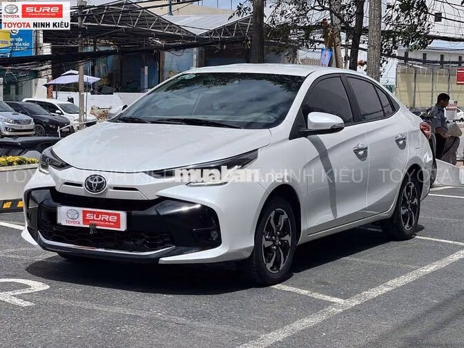 Toyota Vios 1.5G 2024 Trắng 34.000 km