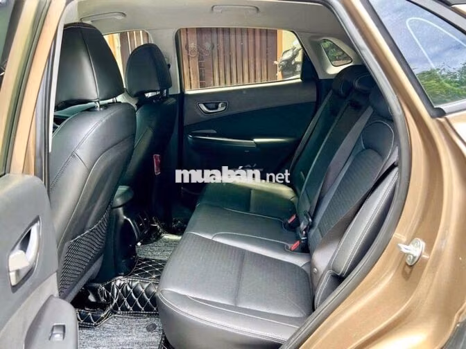 Hyundai Kona Đặc Biệt 2.0 AT 2021 Nâu