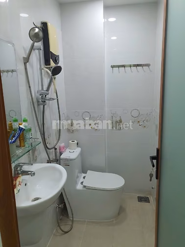 CHÍNH CHỦ CHO THUÊ NHÀ NGUYÊN CĂN QUẬN 3