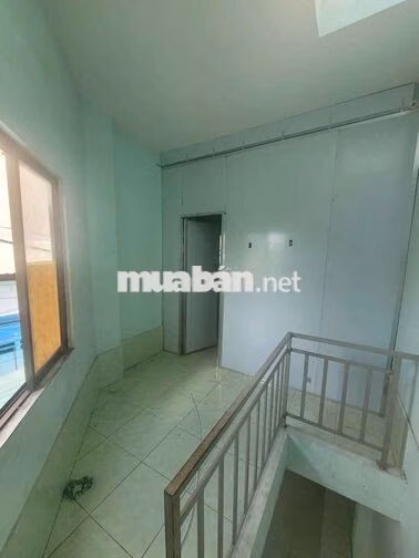 cho thuê nhà ngang 3,5x6 2 tầng ĐH Công Thương