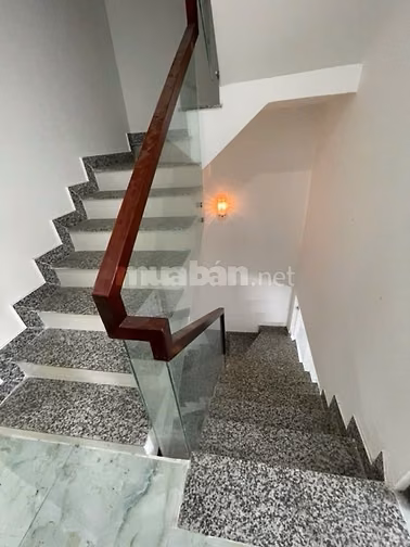 NHÀ VỖ VĂN KIỆT DT 5x10.4 AN LẠC  7.5 TỶ. LH(0935526829)