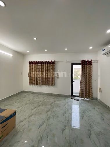NHÀ VỖ VĂN KIỆT DT 5x10.4 AN LẠC  7.5 TỶ. LH(0935526829)