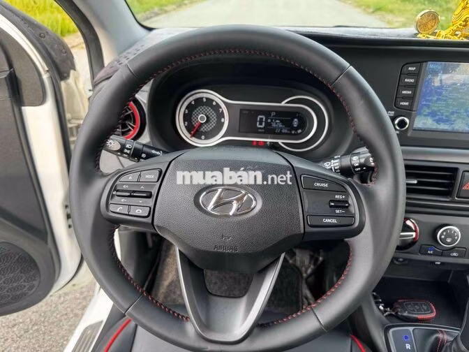Hyundai i10 2023 Trắng