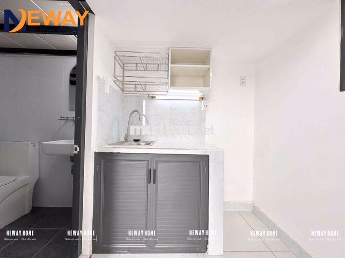 Khai trương nhà mới xây có thang máy kế ĐH HCMUE, HCMUS, SGU