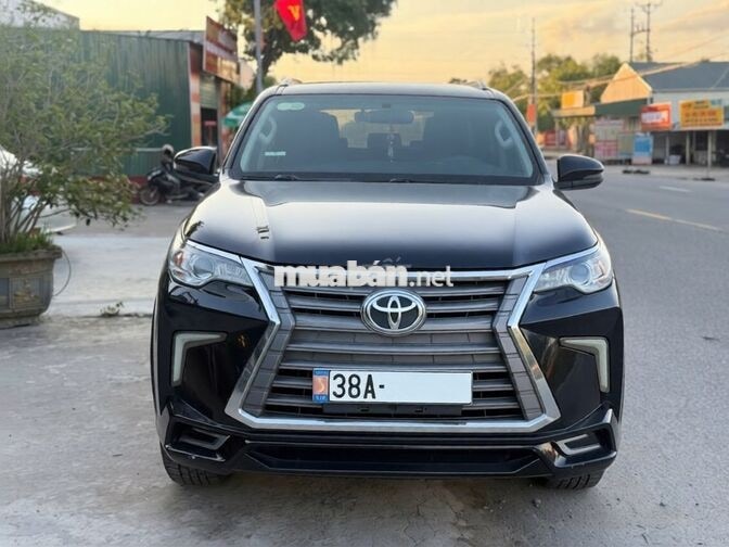 Toyota Fortuner 2.7V 4x2 AT 2019 Đen