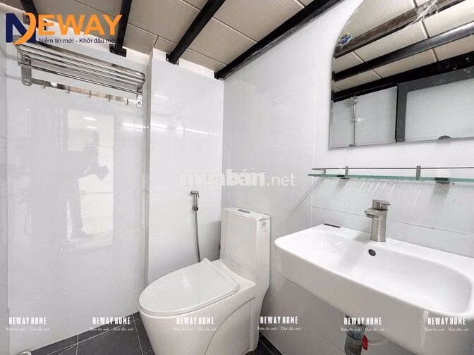 Khai trương nhà mới xây có thang máy kế ĐH HCMUE, HCMUS, SGU