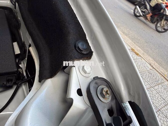 bán miíubishi oulander 7 chỗ ngồi sx 2019