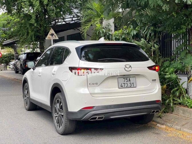 Mazda CX5 Luxury 2023 Trắng 14000 km